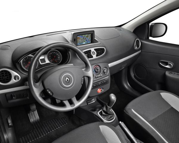 Фото Renault Clio III Рестайлинг Хэтчбек 5 дв.