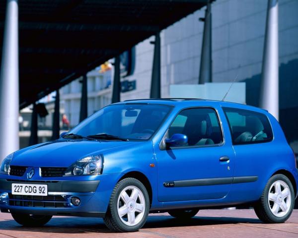 Фото Renault Clio II Рестайлинг Хэтчбек 3 дв.