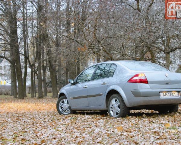 Фото Renault Megane II Седан