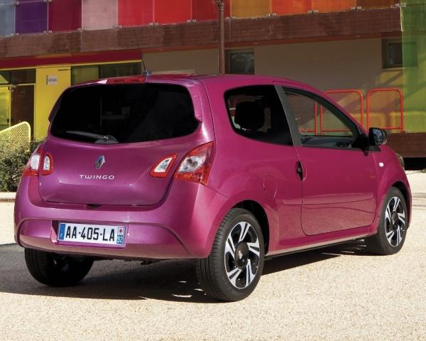 Фото Renault Twingo II Рестайлинг Хэтчбек 3 дв.