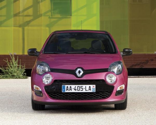 Фото Renault Twingo II Рестайлинг Хэтчбек 3 дв.