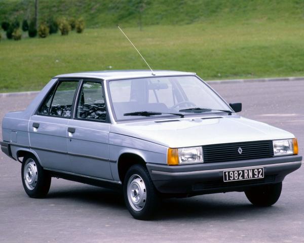 Фото Renault 9 I Седан