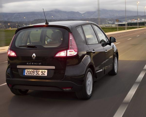 Фото Renault Scenic III Компактвэн