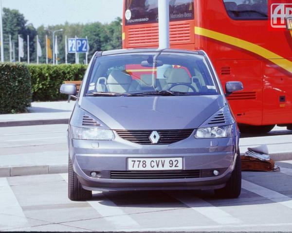 Фото Renault Avantime I Компактвэн