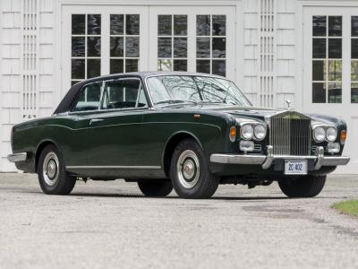 Фото Rolls-Royce Corniche I - IV Седан 2 дв.