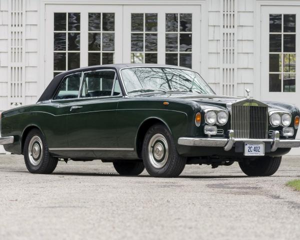 Фото Rolls-Royce Corniche I - IV Седан 2 дв.