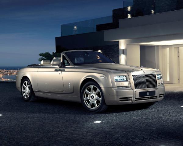 Фото Rolls-Royce Phantom VII Рестайлинг (Series II) Кабриолет