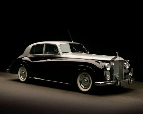 Фото Rolls-Royce Silver Cloud II Седан