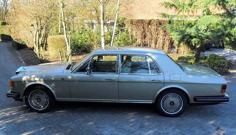 Фото Rolls-Royce Silver Spirit Mark I