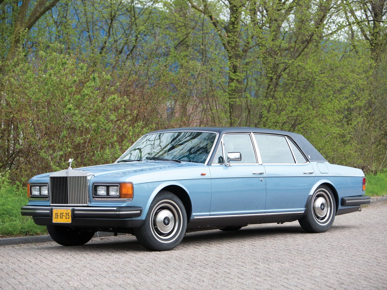 Фото Rolls-Royce Silver Spur Mark I