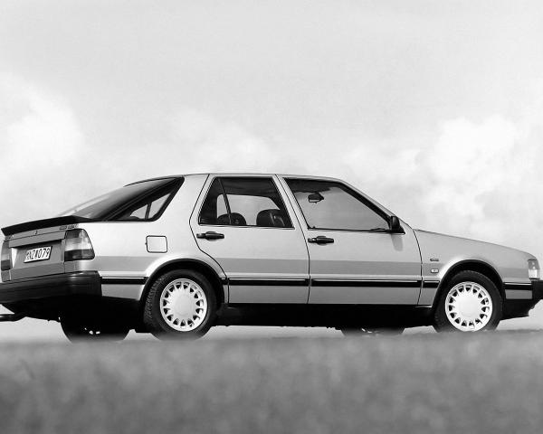 Фото Saab 9000 I Лифтбек