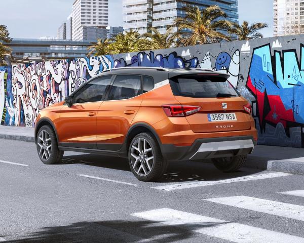 Фото Seat Arona I Внедорожник 5 дв.