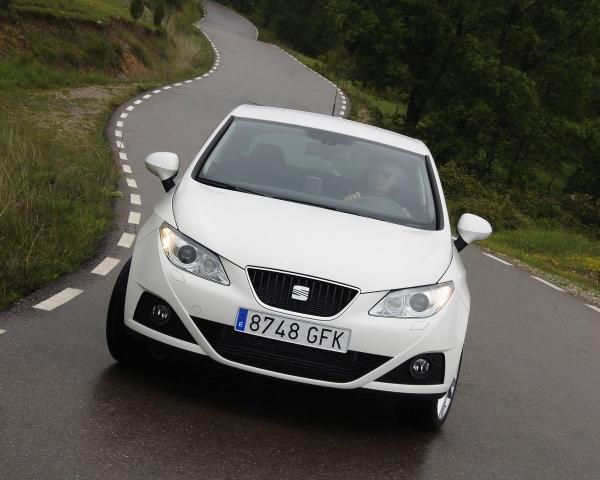 Фото Seat Ibiza IV Хэтчбек 3 дв.