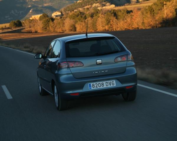 Фото Seat Ibiza III Рестайлинг Хэтчбек 3 дв.