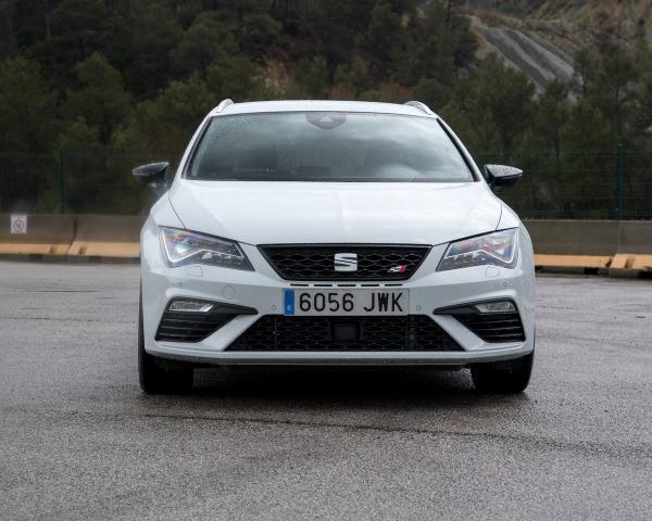 Фото Seat Leon Cupra III Рестайлинг Универсал 5 дв.