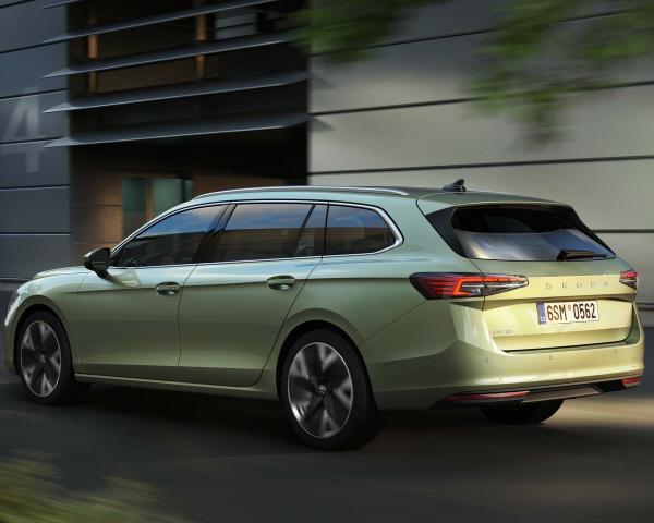 Фото Skoda Superb IV Универсал