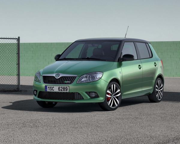 Фото Skoda Fabia RS II Хэтчбек 5 дв.