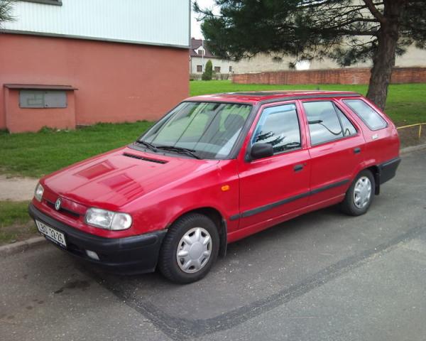 Фото Skoda Felicia I Универсал 5 дв.