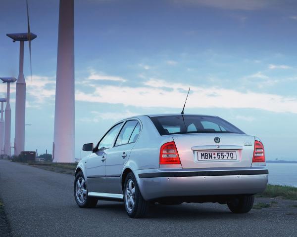 Фото Skoda Octavia I (A4) Рестайлинг Лифтбек