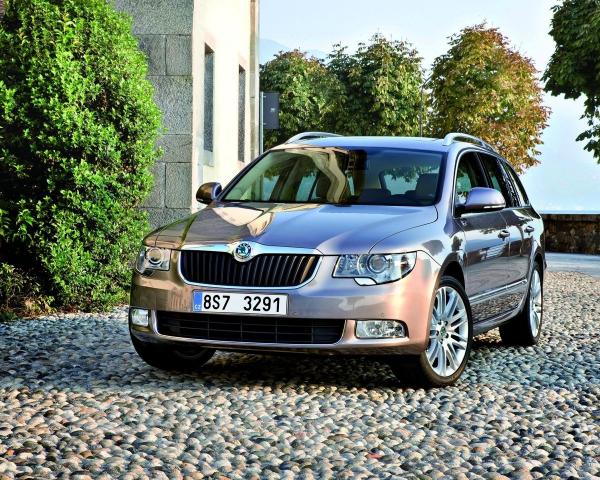 Фото Skoda Superb II Универсал 5 дв.