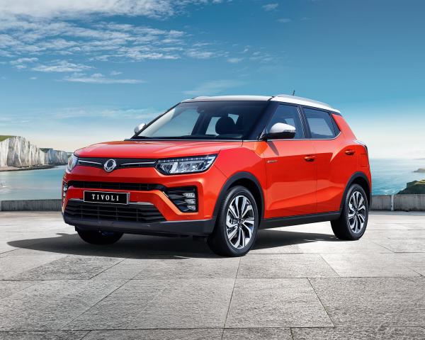 Фото SsangYong Tivoli I Рестайлинг Внедорожник 5 дв.