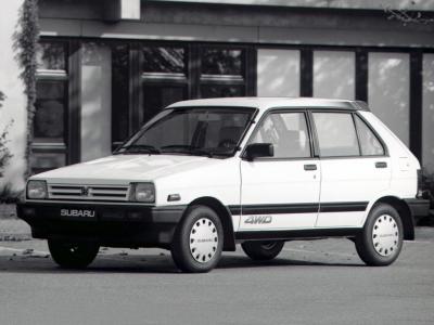 Фото Subaru Justy I Хэтчбек 5 дв.