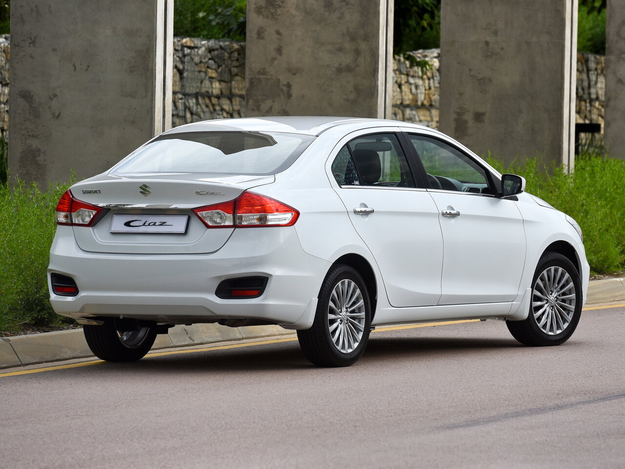 Фото Suzuki Ciaz I