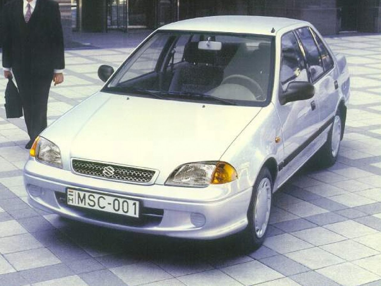 Фото Suzuki Swift II Рестайлинг