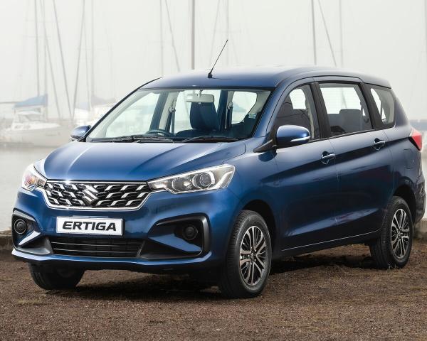 Фото Suzuki Ertiga II Рестайлинг Компактвэн