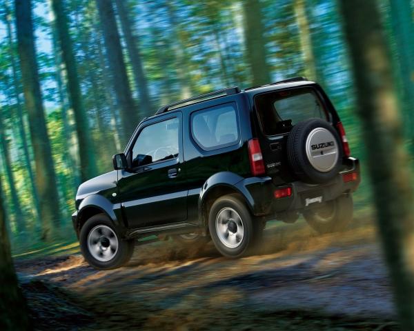 Фото Suzuki Jimny III Рестайлинг 2 Внедорожник 3 дв.