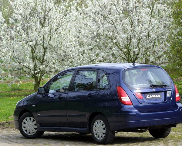 Фото Suzuki Liana I Рестайлинг Универсал 5 дв.