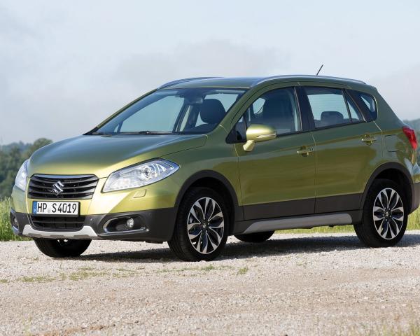 Фото Suzuki SX4 II (S-Cross) Хэтчбек 5 дв.