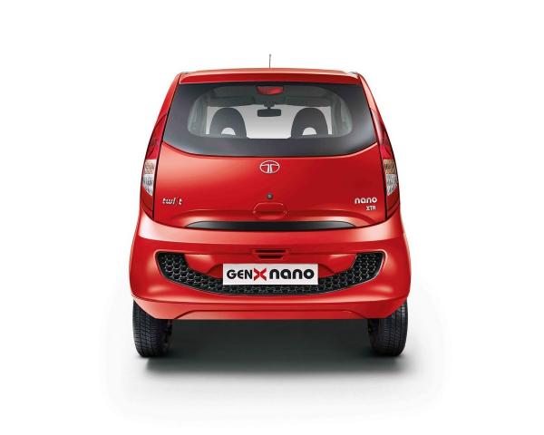 Фото TATA Nano I Рестайлинг Хэтчбек 5 дв.