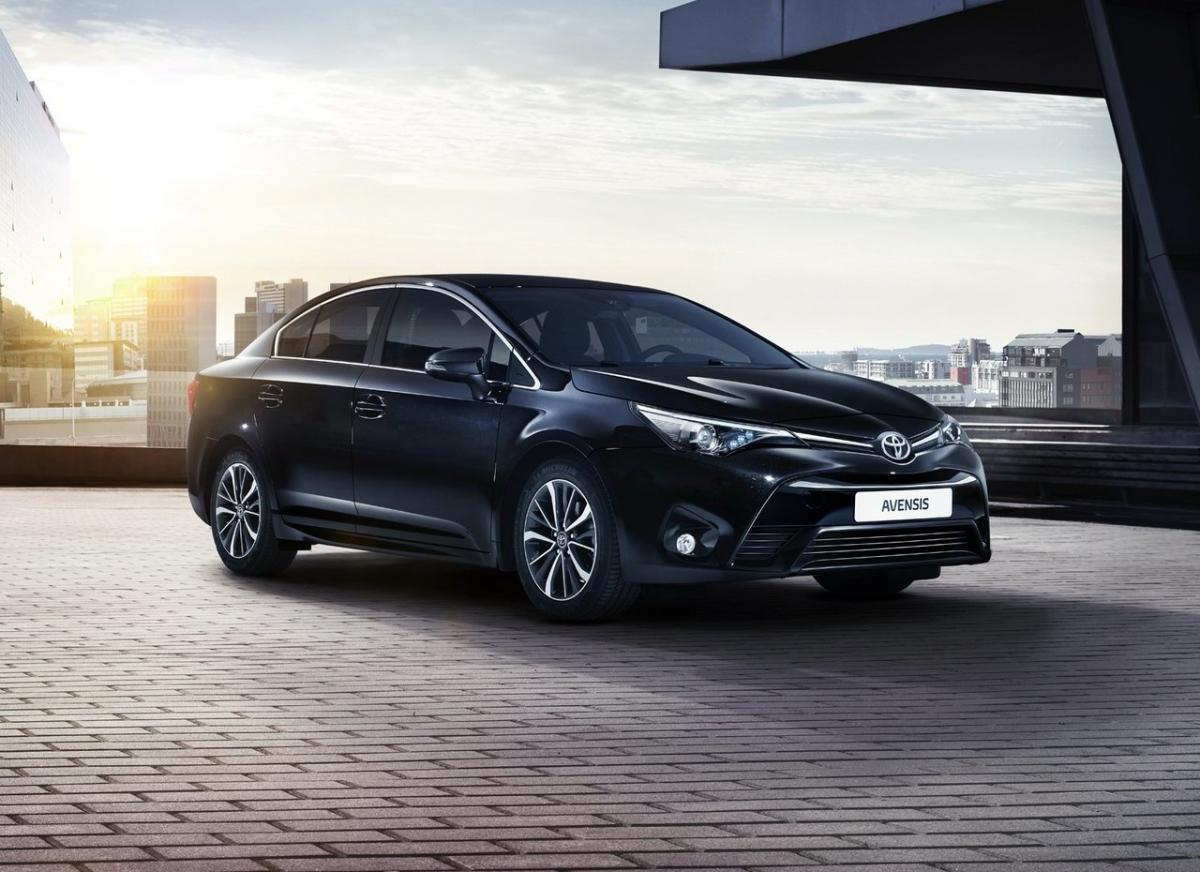 Сравнение Тойота Авенсис и Тойота Королла, что лучше Toyota Avensis или Toyota Corolla