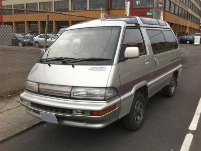 Фото Toyota MasterAce Surf I Минивэн