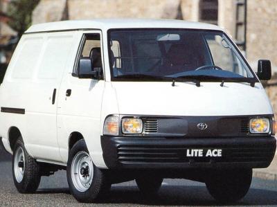 Фото Toyota Lite Ace IV Фургон