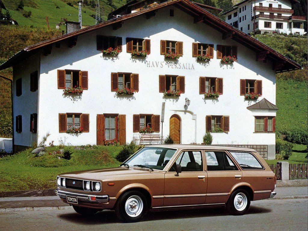 Фото Toyota Carina II (A40, A50)