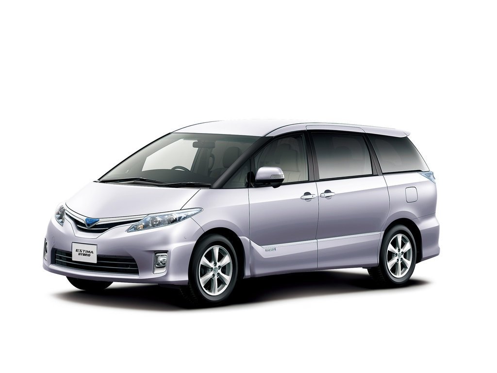 Фото Toyota Estima III Рестайлинг