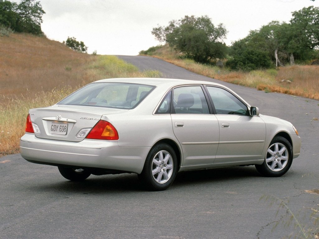 Фото Toyota Avalon II