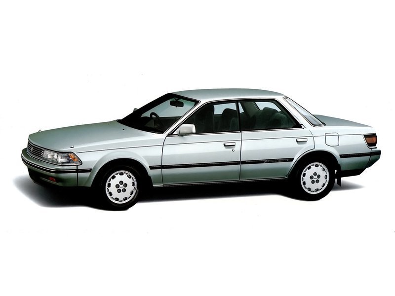 Фото Toyota Carina ED I (T160)