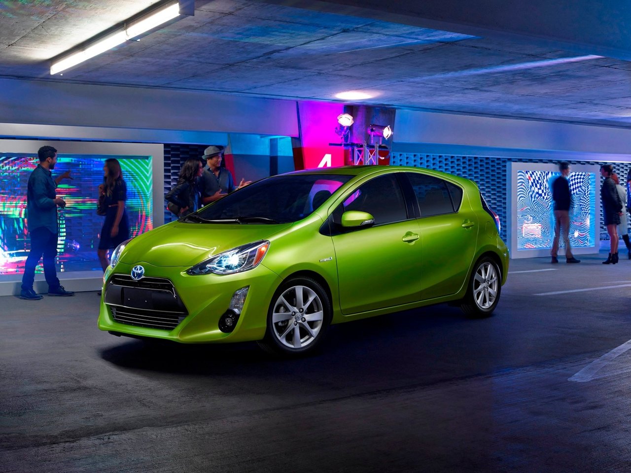 Фото Toyota Prius c I Рестайлинг