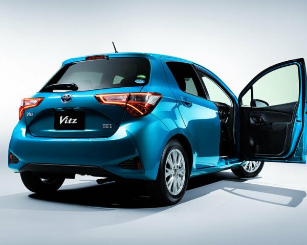 Фото Toyota Vitz III (XP130) Рестайлинг 2 Внедорожник 5 дв.