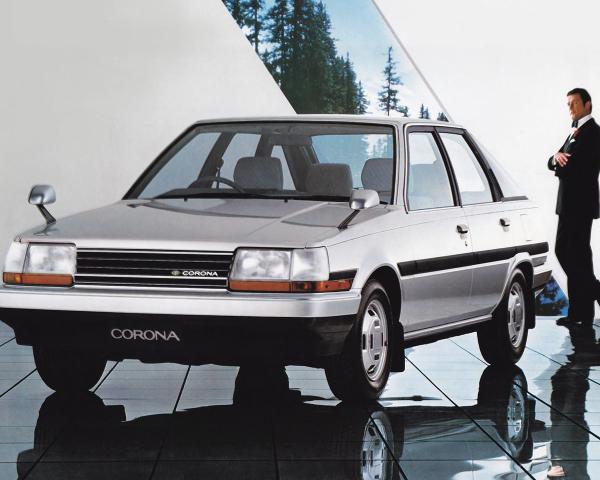 Фото Toyota Corona VIII (Е150, T160) Рестайлинг Лифтбек