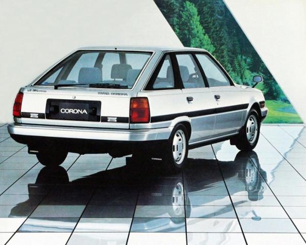 Фото Toyota Corona VIII (Е150, T160) Рестайлинг Лифтбек