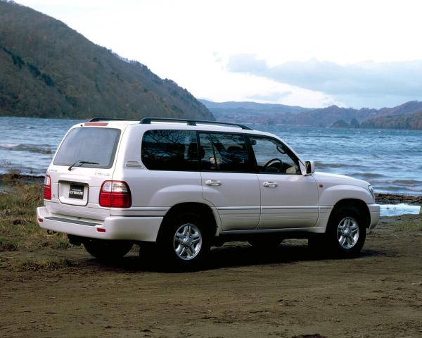 Фото Toyota Land Cruiser 100 Series Внедорожник 5 дв. Cygnus