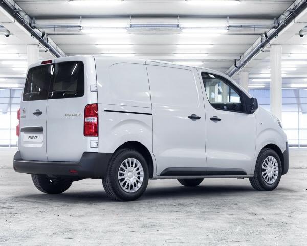 Фото Toyota ProAce II Фургон Compact