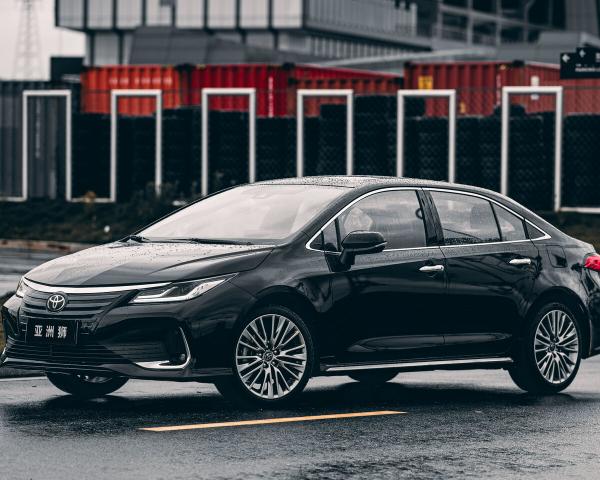 Фото Toyota Allion III Седан