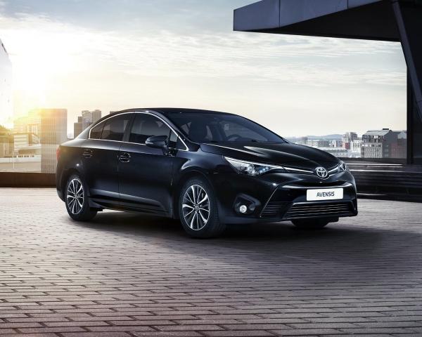 Фото Toyota Avensis III Рестайлинг 2 Седан