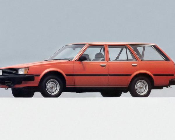 Фото Toyota Carina III (A60) Универсал 5 дв.