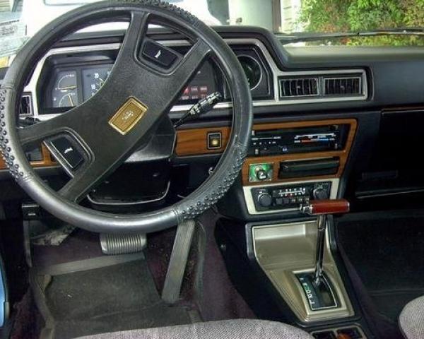 Фото Toyota Corona VI (T130) Лифтбек